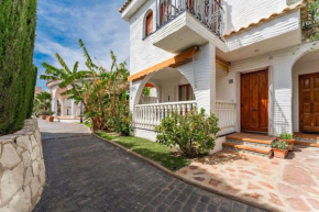 Playa Carabassi Villa